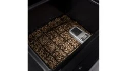 Traeger - Ironwood Pellet BBQ -Napoleon || Broil King || Big Green Egg Sales TFB93RLG IronwoodXL CloseUp PelletSensor 9398 WEB 1000x563 1