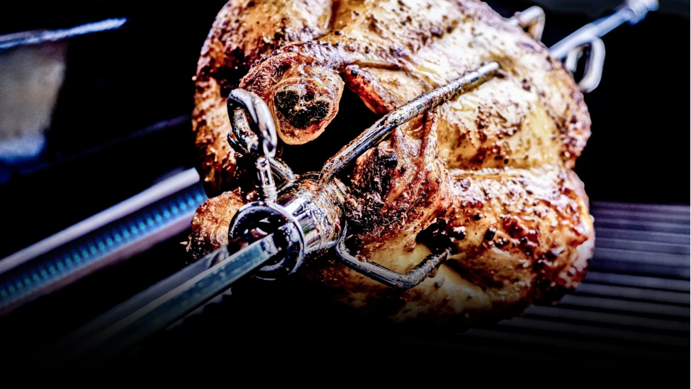 Broil King Regal 590 Gas BBQ - Free Cover 8 Broil King Regal 590 Gas BBQ - Free Cover - Image 6